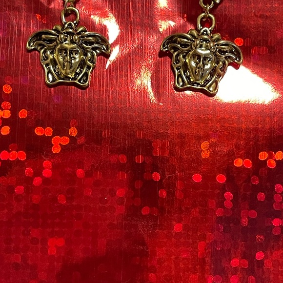 Earrings - Picture 4 of 5